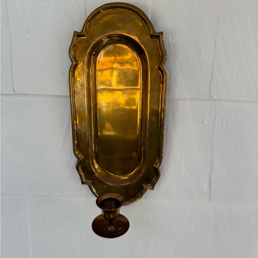 Vintage Brass Wall Sconce taper Candle Holder - Picture 3 of 8
